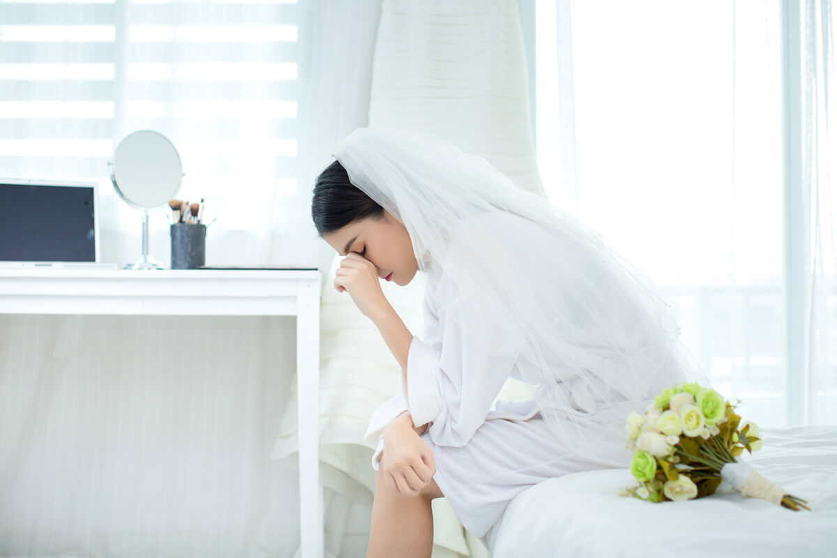 Wedding “On Pause”: A (Rescheduled) Bride’s Guide to Staying Sane During Quarantine