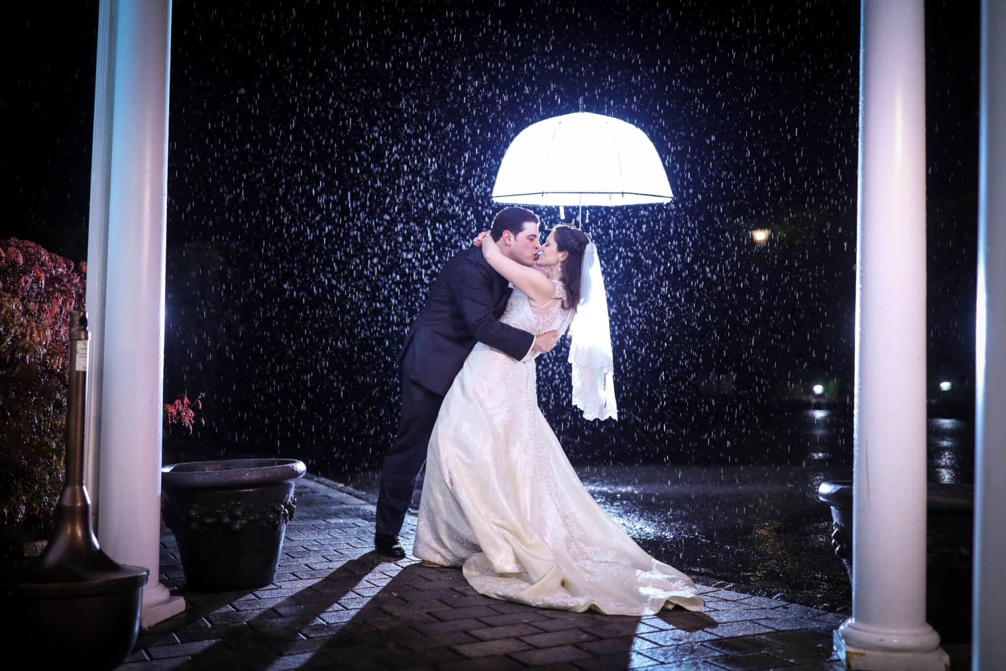 6 Reasons Why Rain on Your Wedding Day Can Be Awesome!