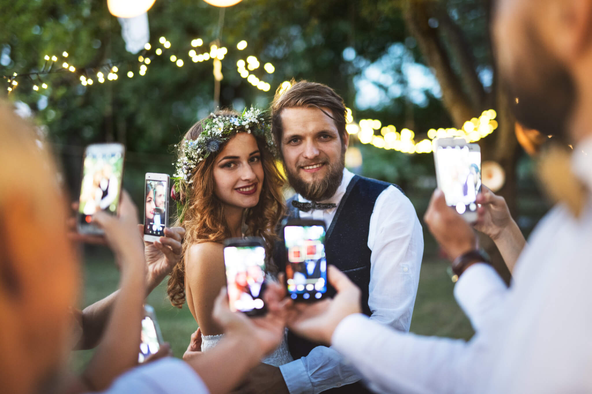 Attending a Wedding? Don’t Make These Social Media Mistakes