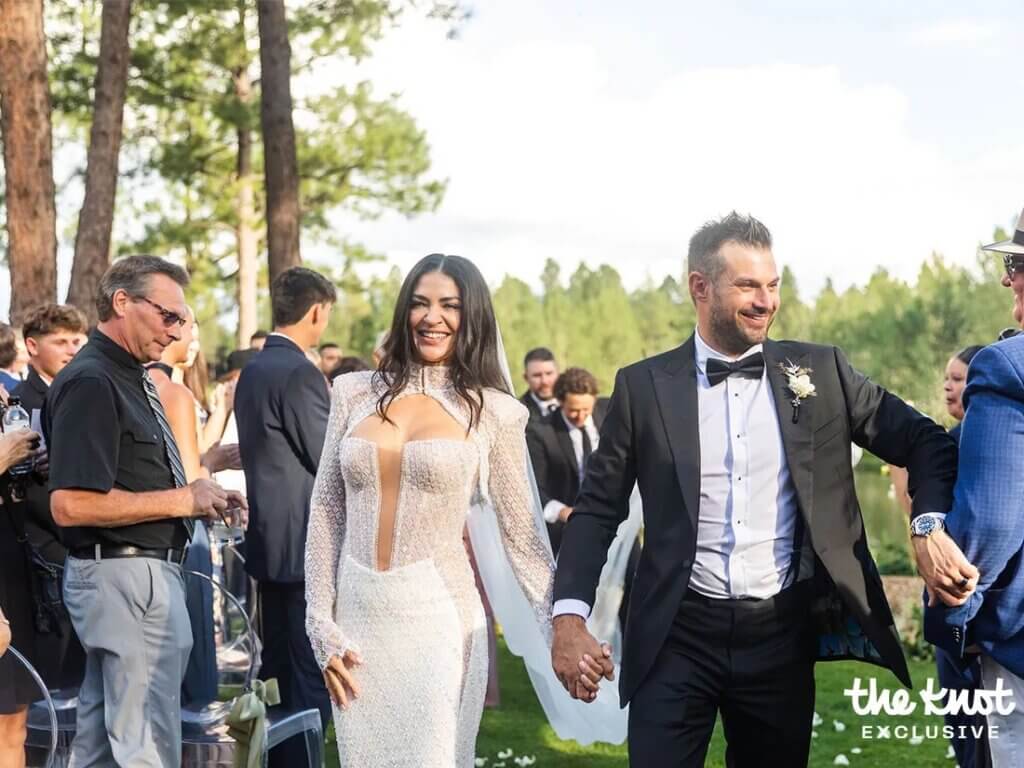 XOXO Gossip Girl's Jessica Szohr Marries Former NHL Star Brad