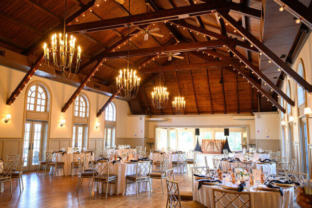 An empty dining room